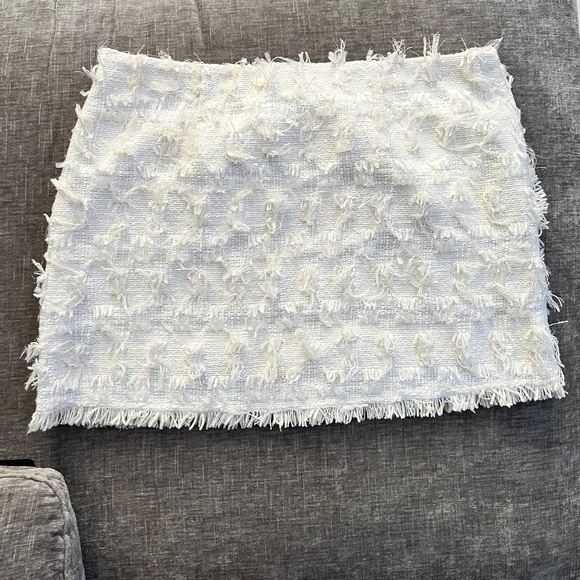 H&M Skirt - Picture 2 of 6